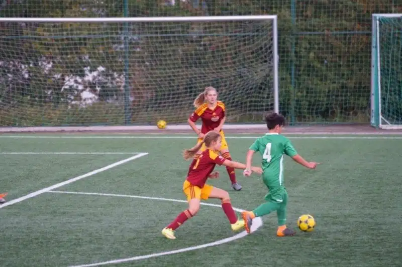 Dukla Praha, dívky - TJ SBH 5:5 (mladší žáci)