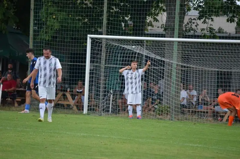 TJ Sokol Bílá Hora - SK Praga Vysočany 5:2